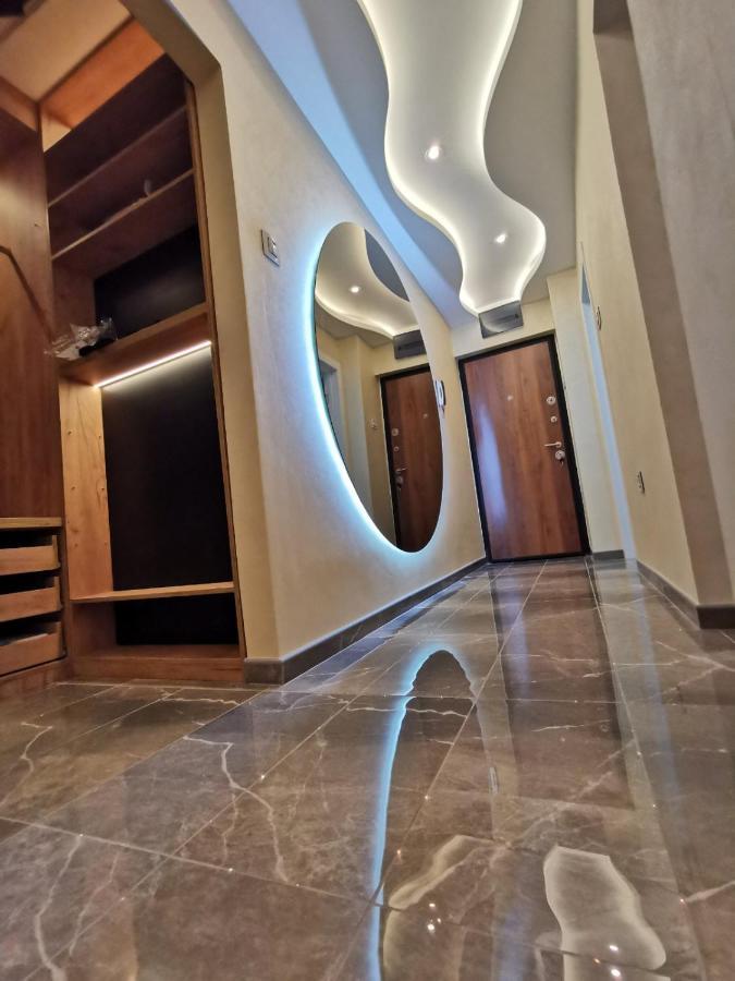 Brend New Luxurious Apartment In Downtown With Free Parking Нови Сад Екстериор снимка